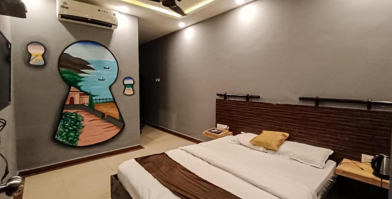 Fabexpress Neo Calangute Beach Resort エクステリア 写真