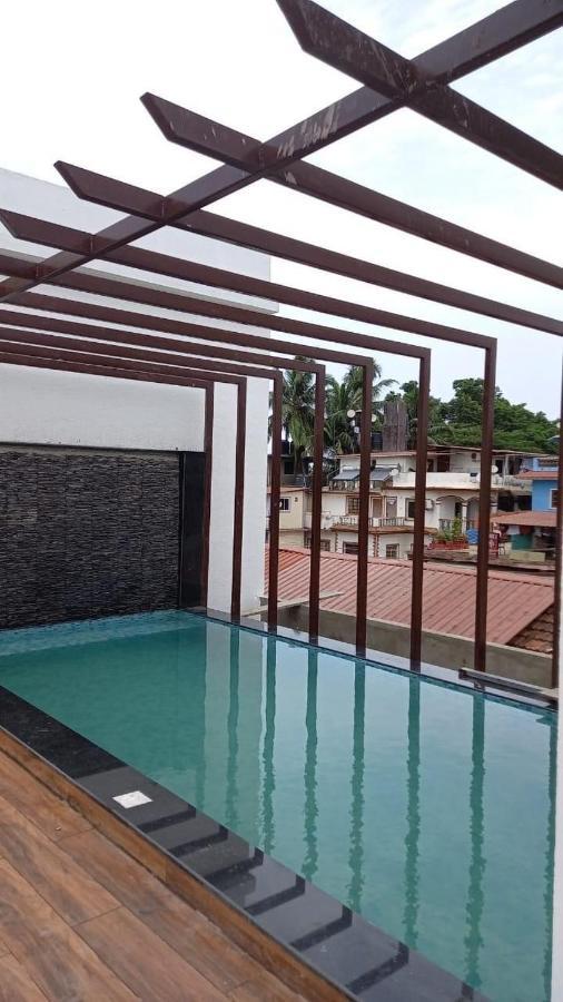 Fabexpress Neo Calangute Beach Resort エクステリア 写真