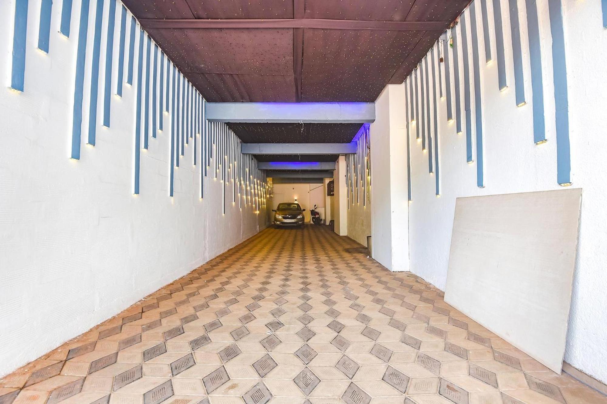 Fabexpress Neo Calangute Beach Resort エクステリア 写真